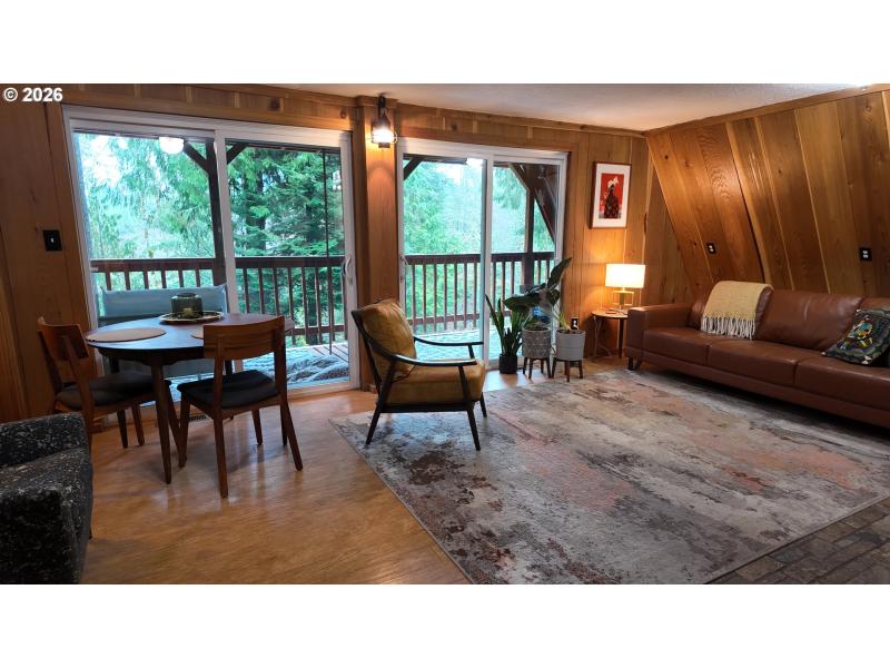 Living Room/Dining Room