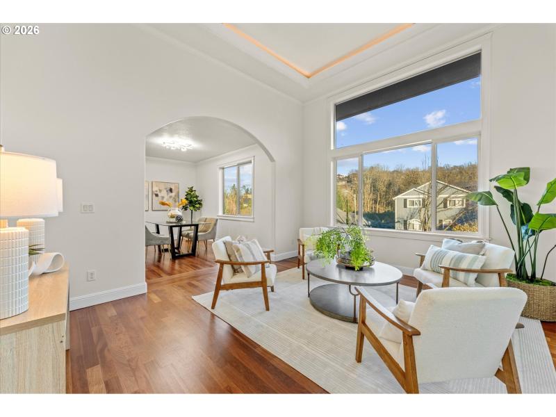 Living Room/Dining Room