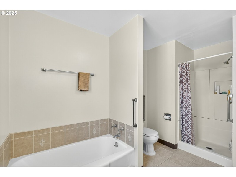 Bathroom, Attached