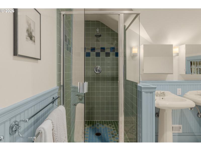 Owner's Suite Bathroom