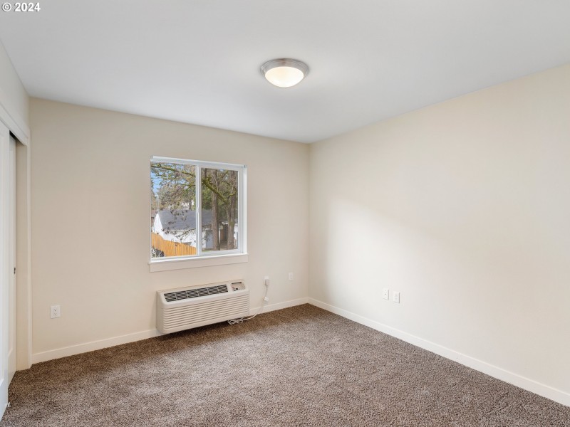 Bedroom, Owner's Suite