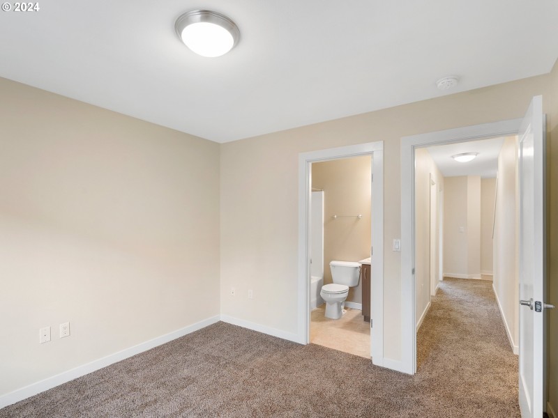 Bedroom, Owner's Suite