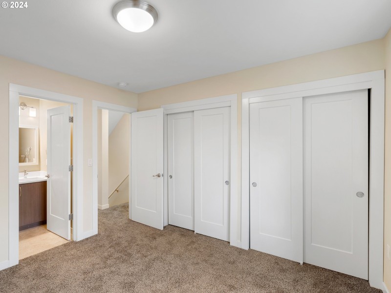 Bedroom, Owner's Suite