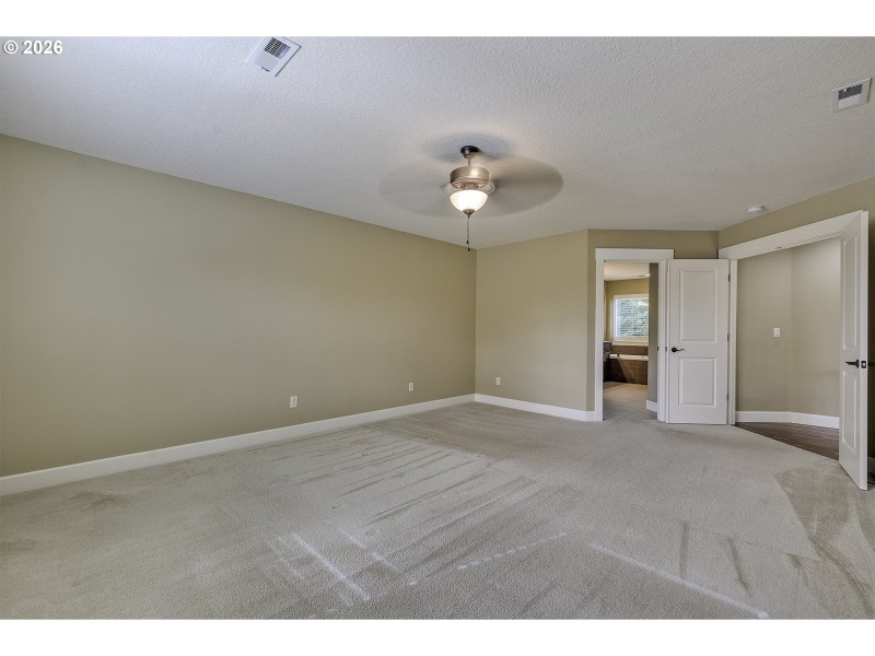 Bedroom, Owner's Suite