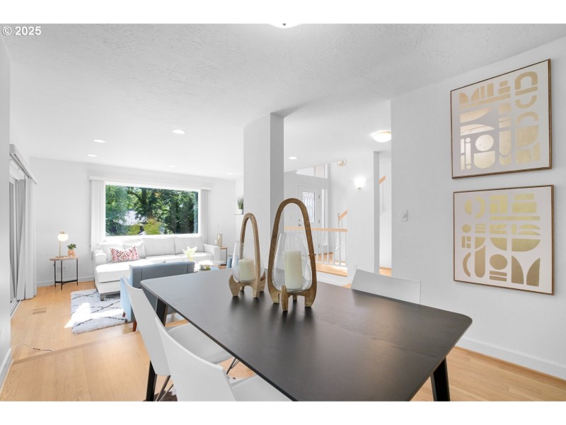 Living Room/Dining Room