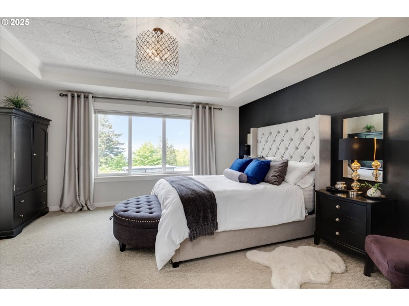 Bedroom, Owner's Suite