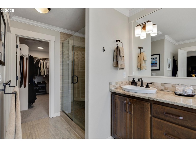 Bedroom, Owner's Suite
