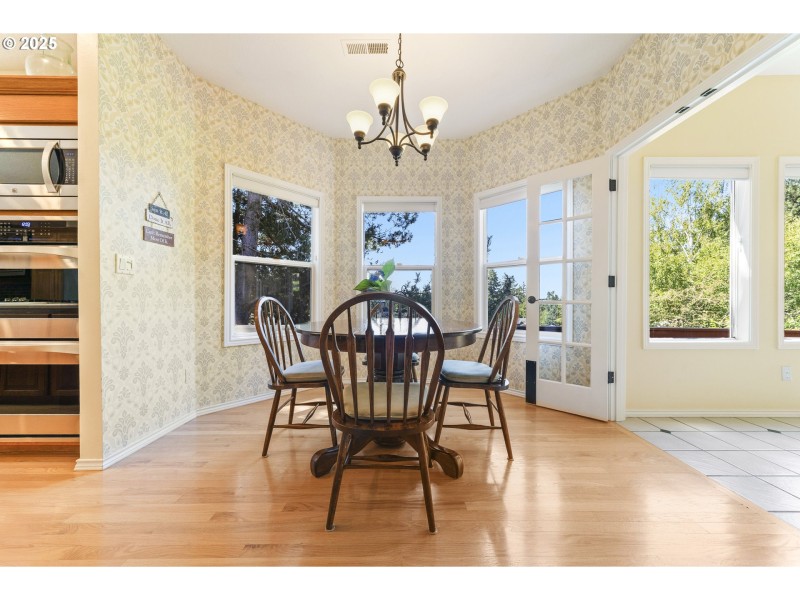 Kitchen/Nook
