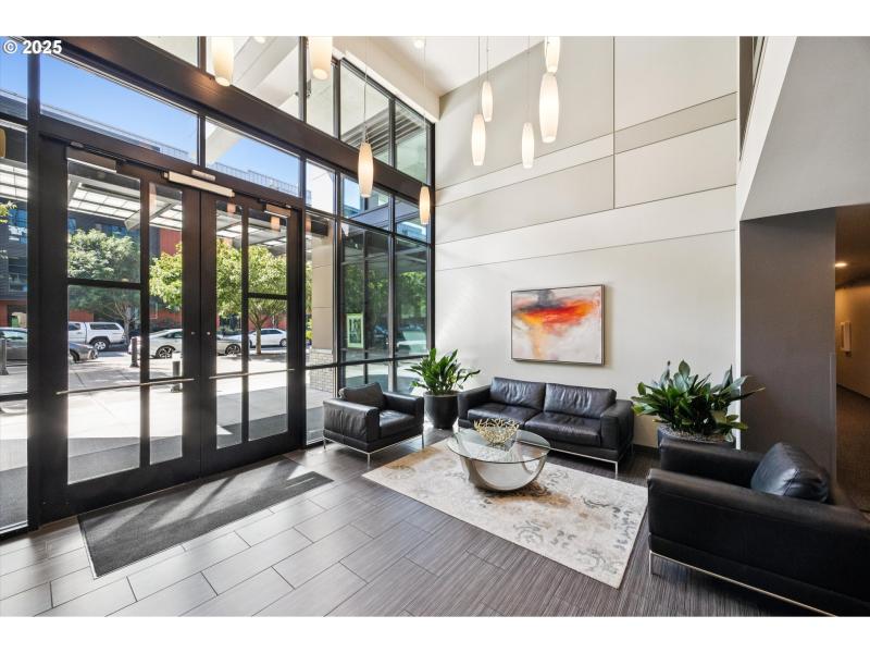 Entrance/Foyer