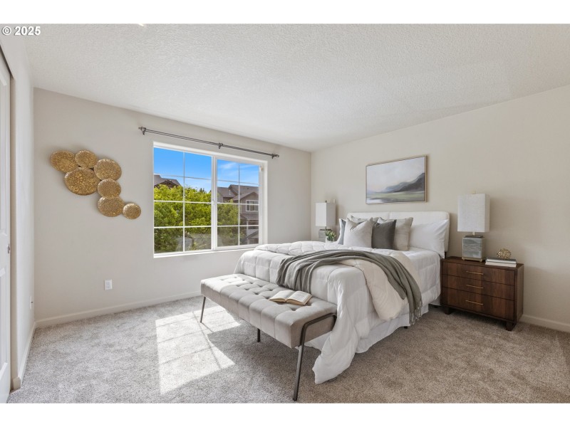 Bedroom, Primary