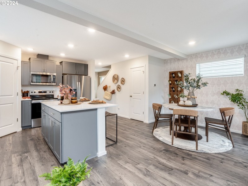 Kitchen/Dining Room