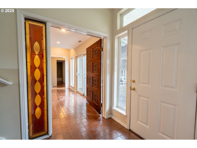 Entrance/Foyer