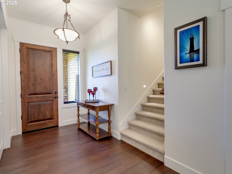Entrance/Foyer