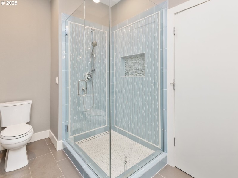 Bathroom, Attached