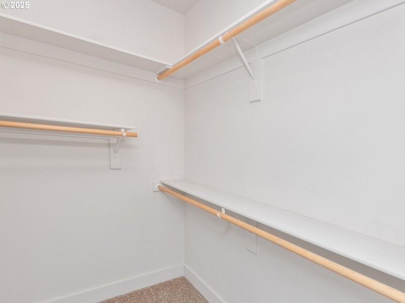 Bedroom, Primary