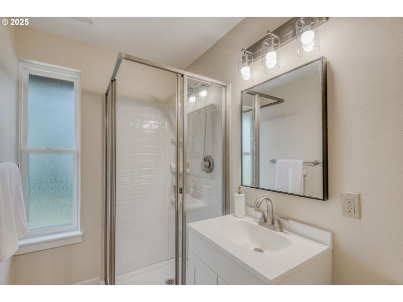 Owner's Suite Bathroom