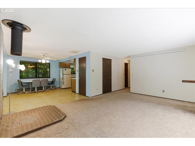 Living Room/Dining Room