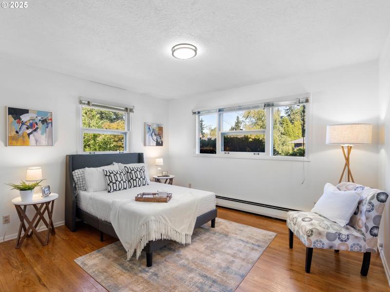 Bedroom, Primary