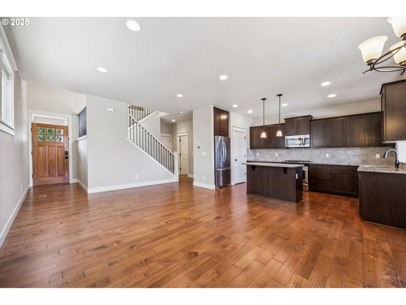 Kitchen/Living Room