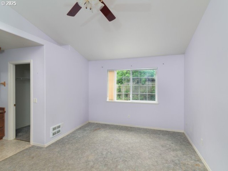 Bedroom, Owner's Suite