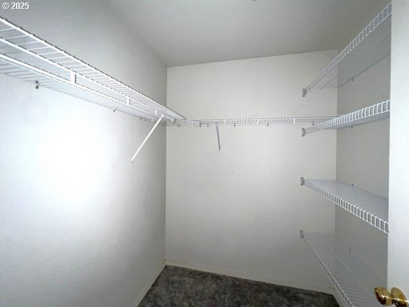 Bedroom, Owner's Suite