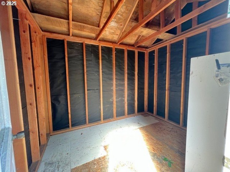 Shed