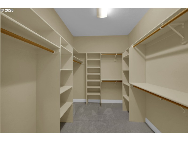 Bedroom, Owner's Suite