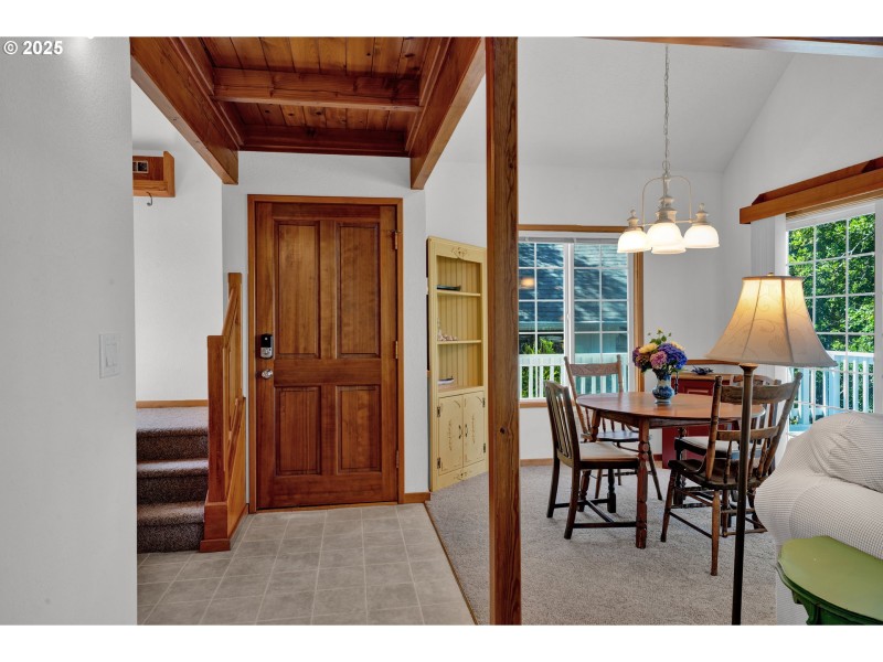 Entrance/Foyer