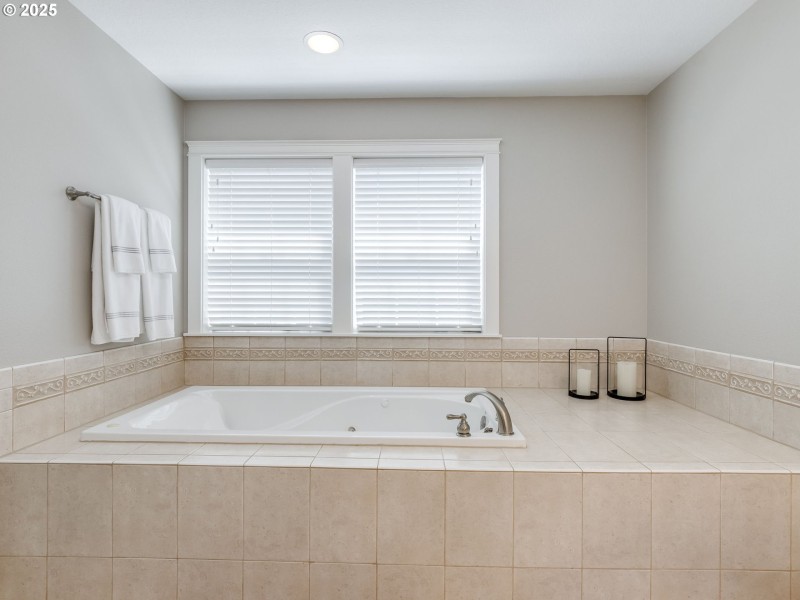 Bathroom, Attached