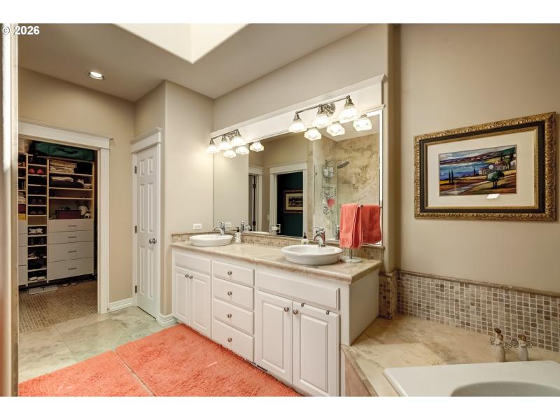 Owner's Suite Bathroom
