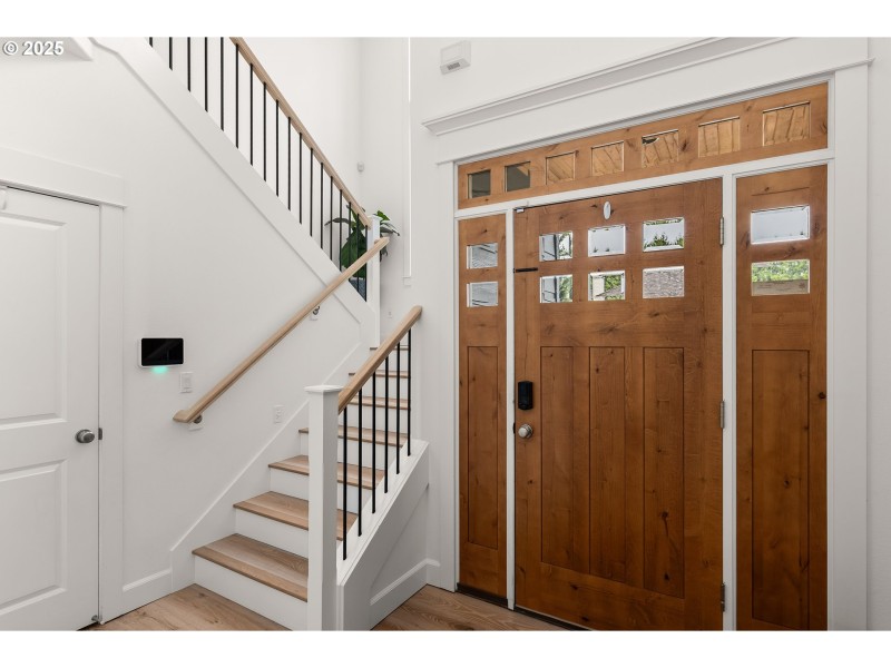 Entrance/Foyer