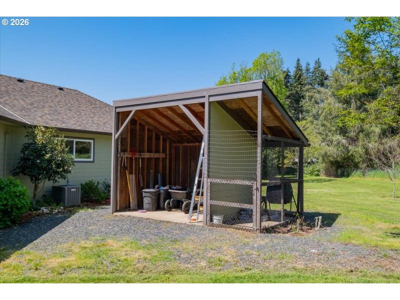 Shed