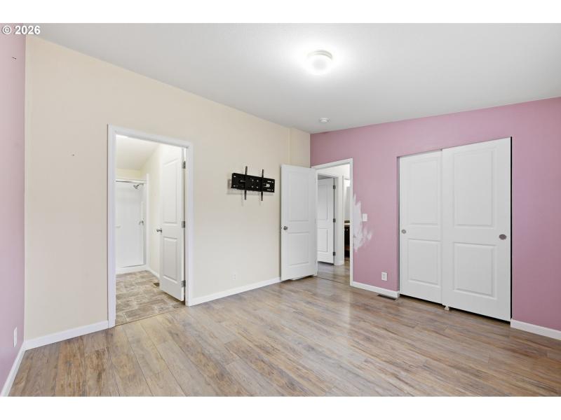 Bedroom, Owner's Suite