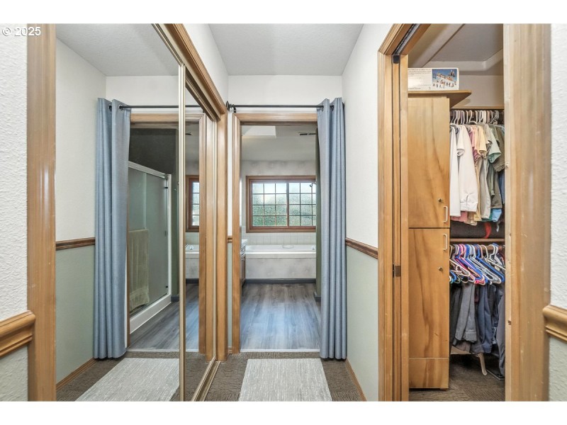 Bedroom, Owner's Suite