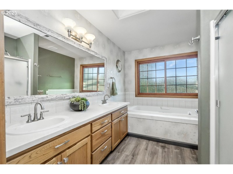 Bedroom, Owner's Suite