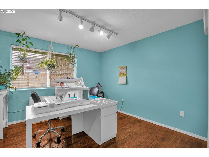 Bedroom, Owner's Suite