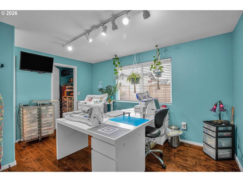 Bedroom, Owner's Suite