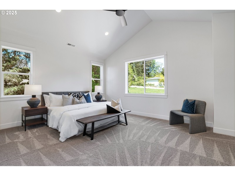 Bedroom, Primary