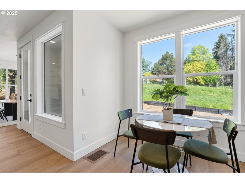 Kitchen/Nook
