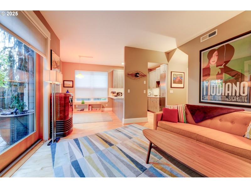 Living Room/Dining Room