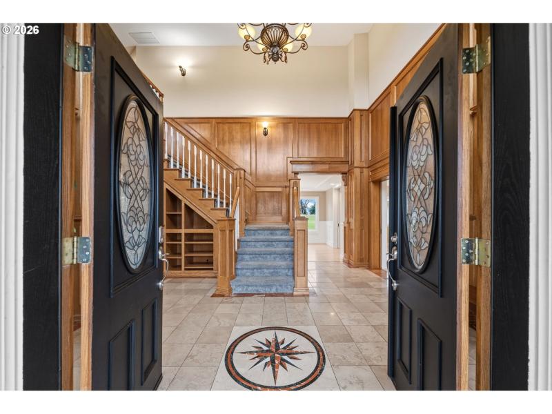 Entrance/Foyer