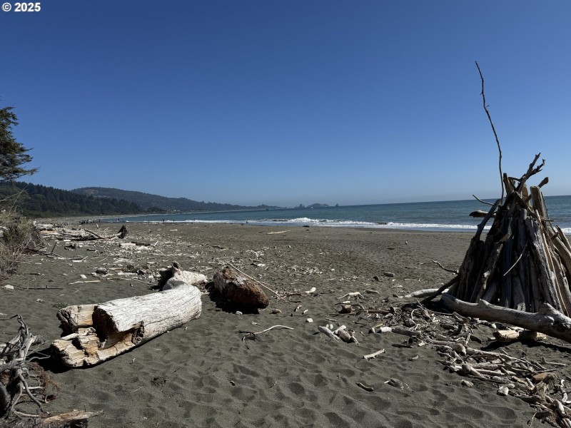 Beach Access Deeded