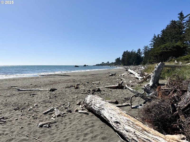 Beach Access Deeded