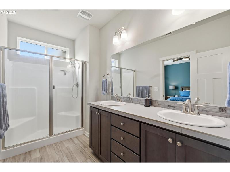 Owner's Suite Bathroom