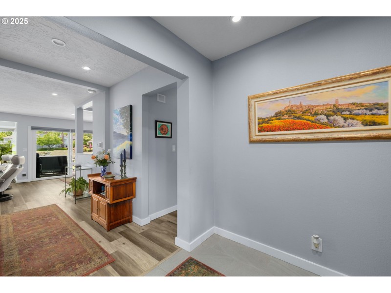 Entrance/Foyer