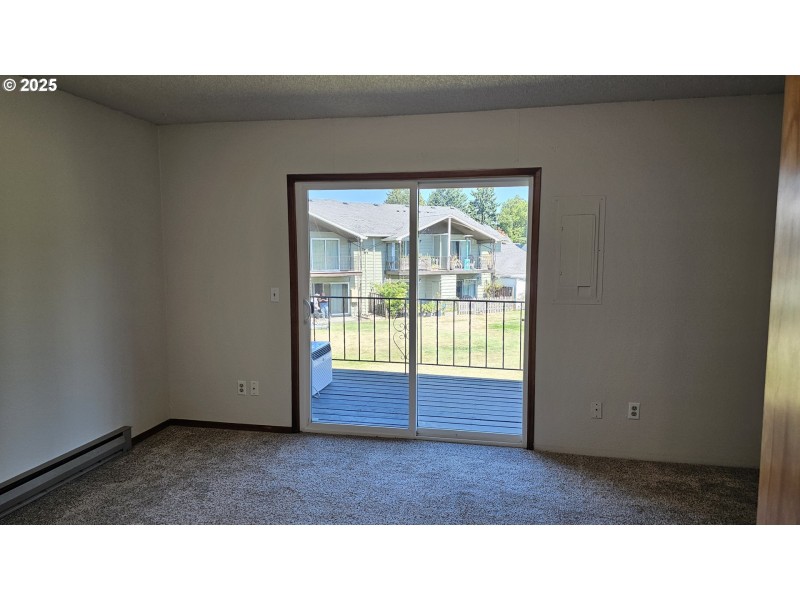Bedroom, Primary
