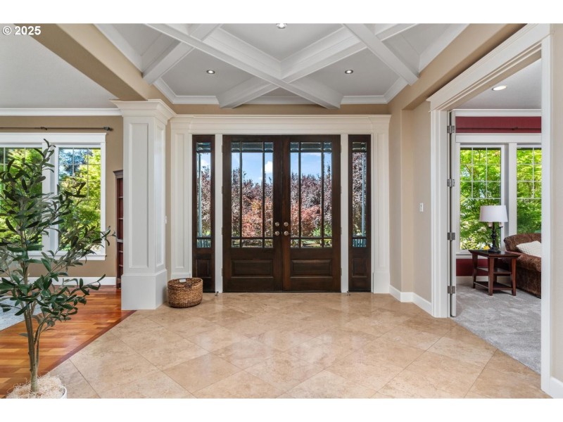 Entrance/Foyer