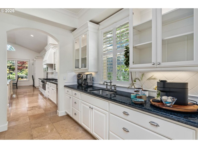Butler's Pantry