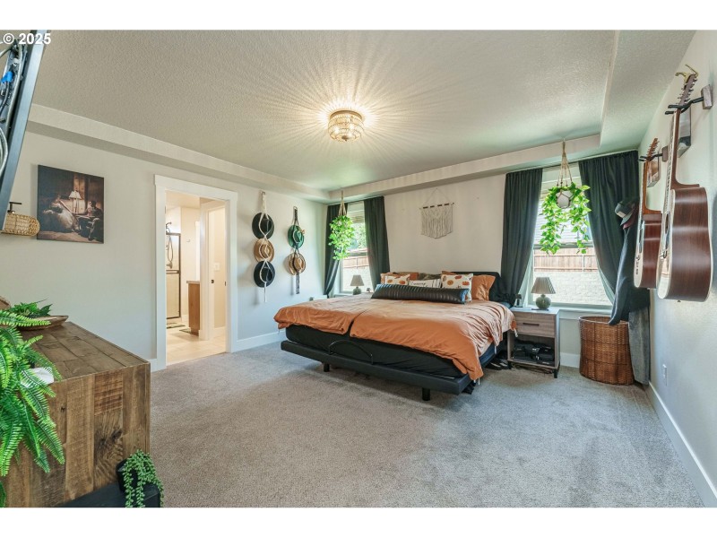 Bedroom, Owner's Suite