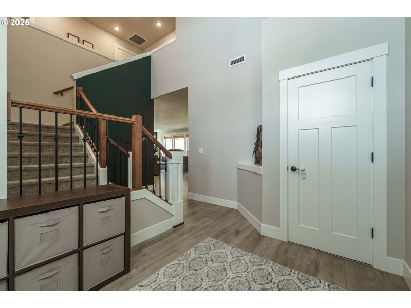 Entrance/Foyer